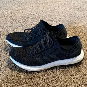 Adidas size 13 men’s shoes no filters on pics
